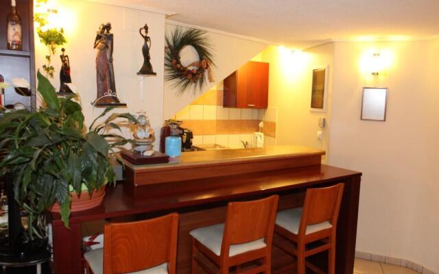 Toti Boutique Rooms