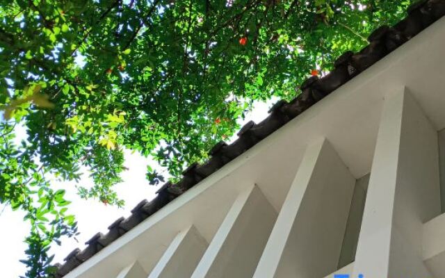 Po return. Slow talk