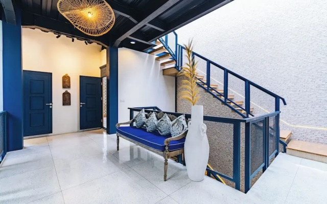 Omah Bleue Villa