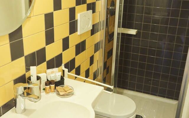 True Colors Apartments Sivori