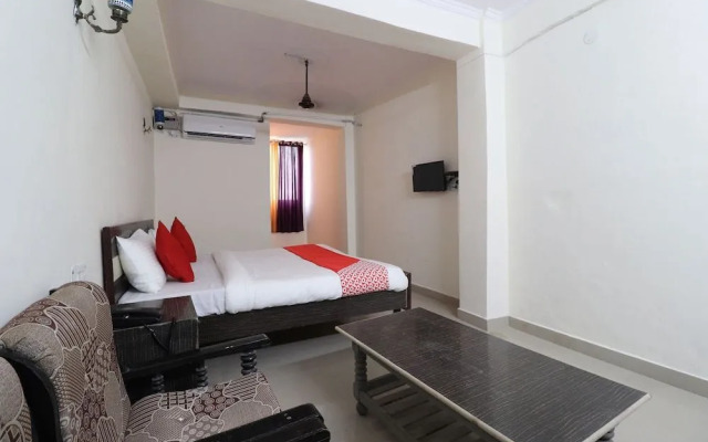 N H Plaza Lodge & Farm House by OYO Rooms