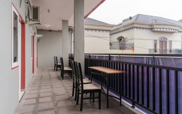 RedDoorz @ Jalan Sei Batang Hari Medan