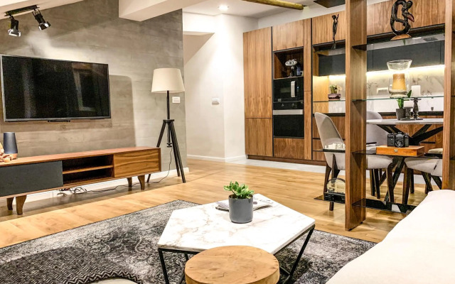 Contemporary apartment with amazing view of Skopje