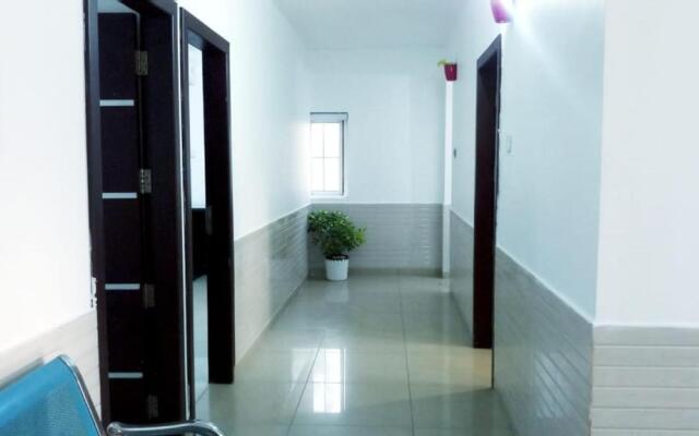 Jinan palace out house