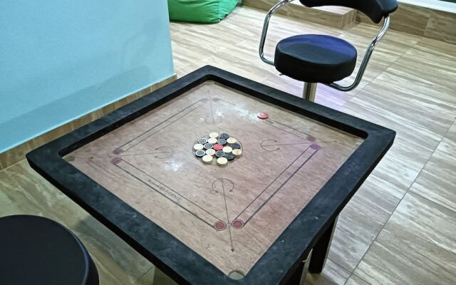 This Is It Airport Hotel and Restaurant