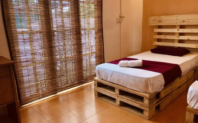 Backpack Hostel 44