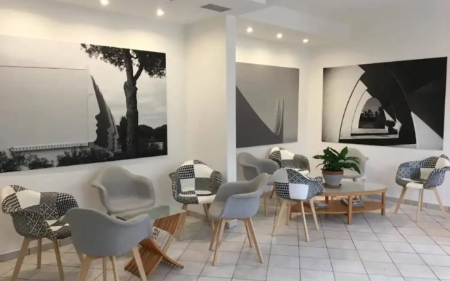 Hôtel Les Rives Bleues