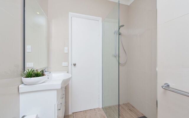 Shoal Bay Road, Bay Village, Unit 06, 47