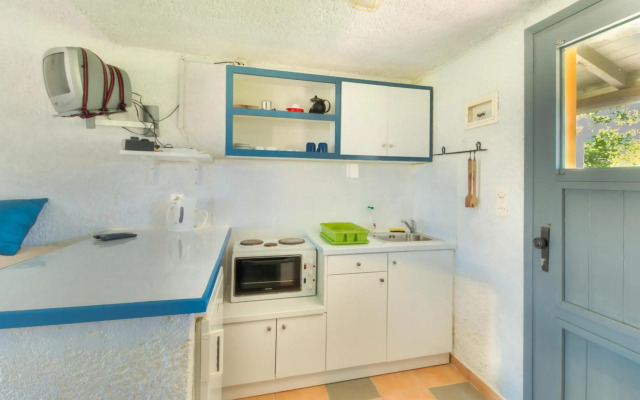 Lefkes Apartments