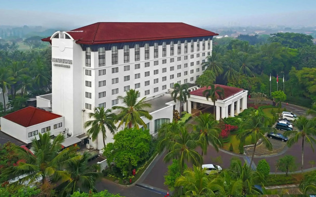 Aryaduta Lippo Village