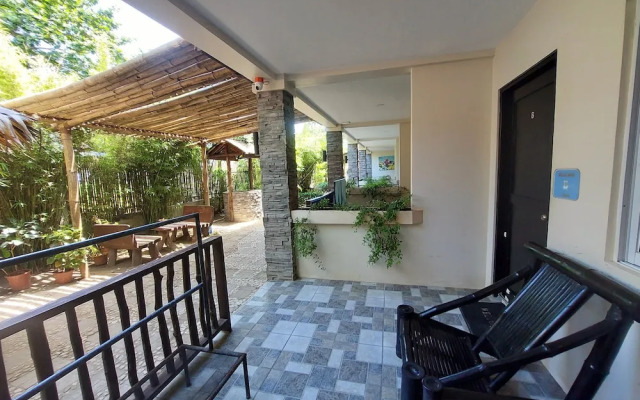 Avila's Horizon Dive Resort