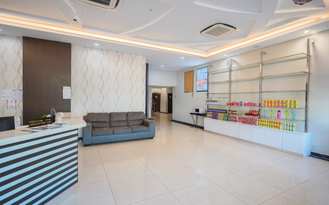 Capital O 89647 Atta Hotel