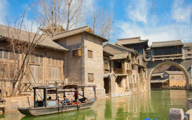 Royal Hot Spring Boutique Hotel