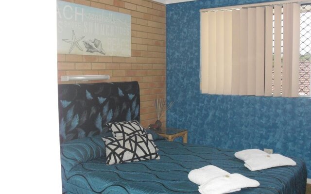 Beachlander Holiday Apartments