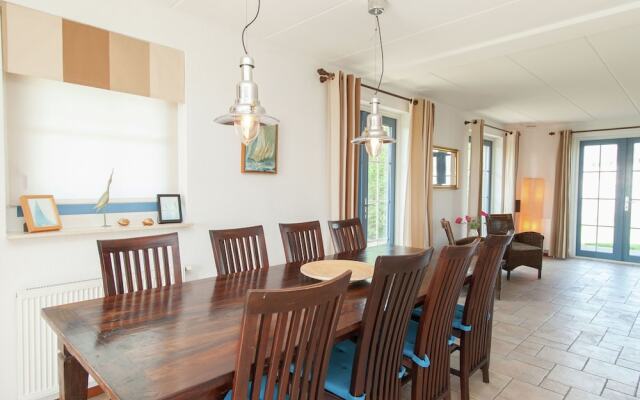 Boutique Villa With Sauna in Stavoren