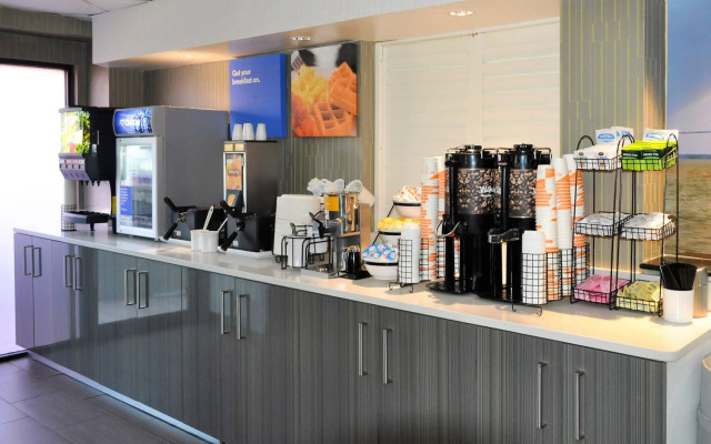 Comfort Inn Downtown Charleston