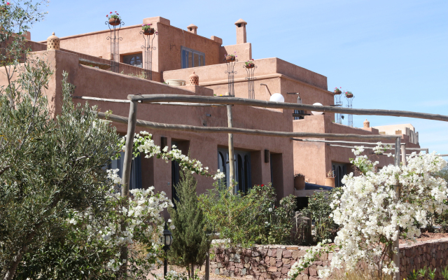 Shems Moon Lodge & Spa