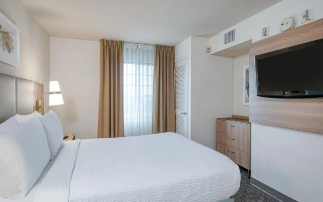 Staybridge Suites Allentown Bethlehem Airport by IHG