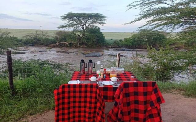 Mara Duma Bush Camp