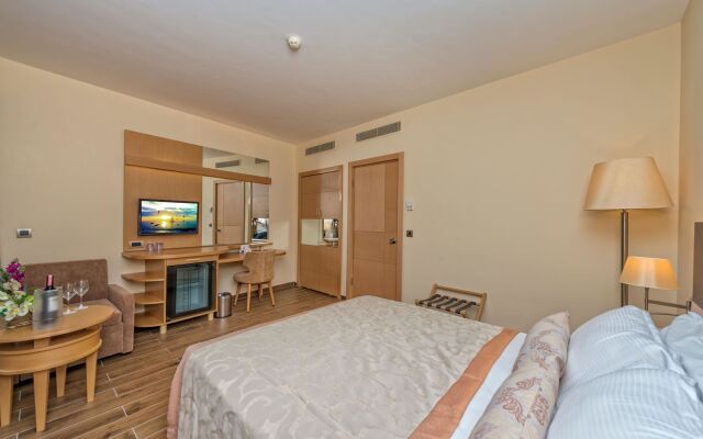 Selectum Family Resort Side