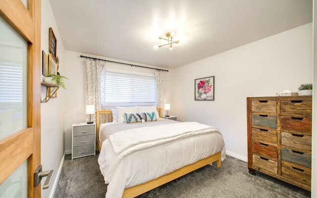 Ninth Street Retreat