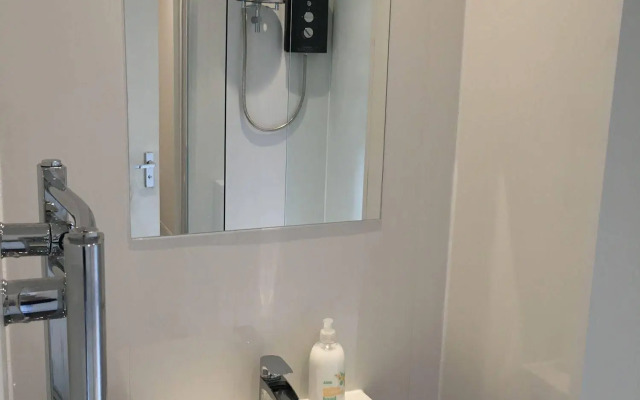 Glasgow Airport Apartments