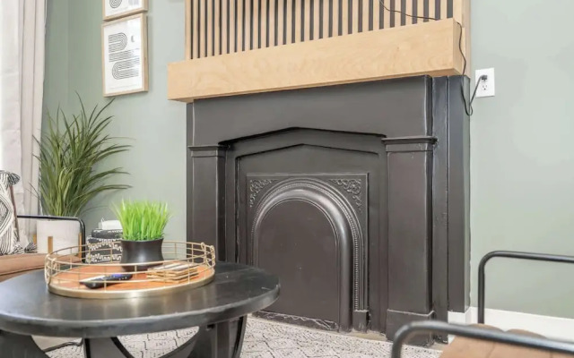 The Baymiller Row - For 6!