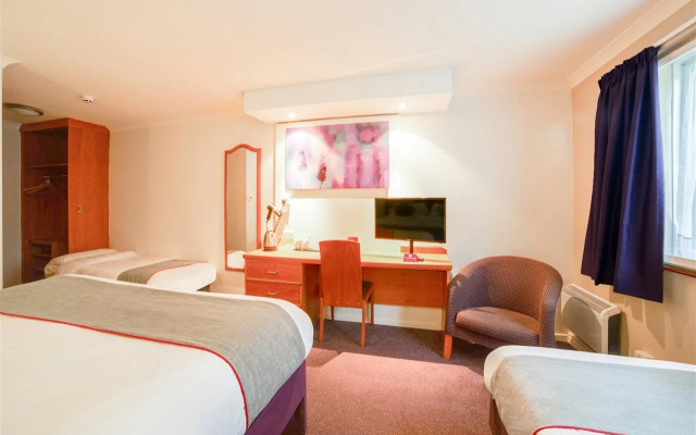 Lakeside Haydock Hotel, St Helens