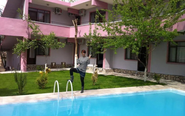 Sunrise Aya Hotel