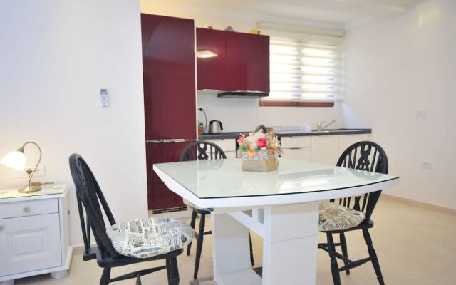St. George Apartments and Villa with pool