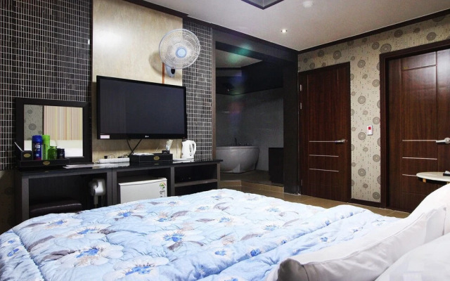 Gwangju Sinandong One Motel