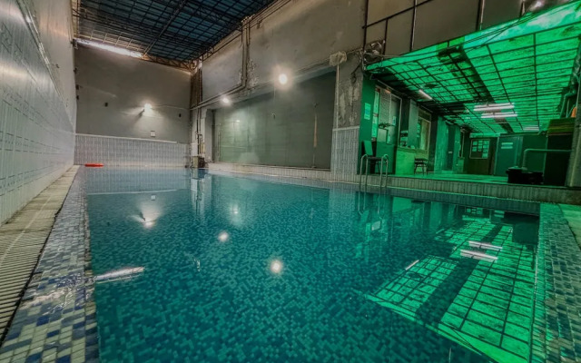 Hotel Bizzotel