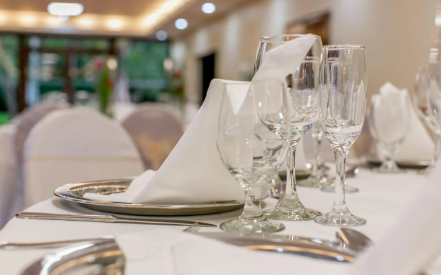 Best Western Las Mercedes Airport