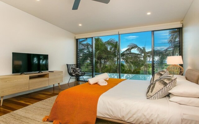 Your Luxury Escape - Kiah 11 Beach House