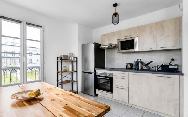 Disneyland-Paris 8pers,Parking, NETFLIX, Wifi