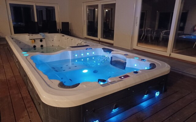 Solstickan Hotell & Vandrarhem