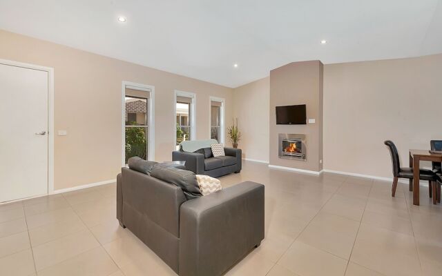 Kennedy Holiday Villas