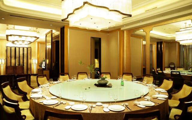 Hangzhou Bay Universal Hotel