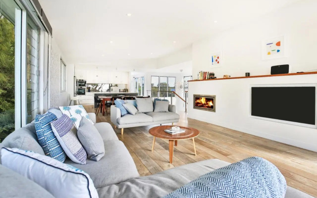 Surfspray I Pet Friendly I Absolute Beachfront