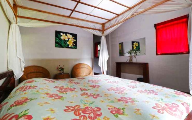 Bagus Bay Homestay – Guest Rooms – Tuk Tuk