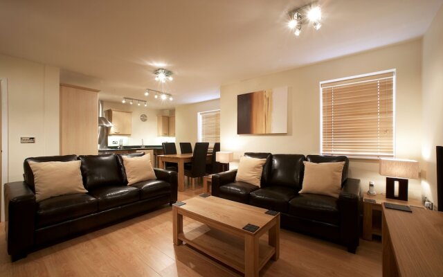 Southwich House By Esa