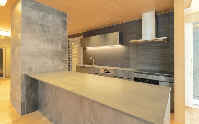 Rose - Rusutsu Chalets – Guest Rooms – Rusutsu