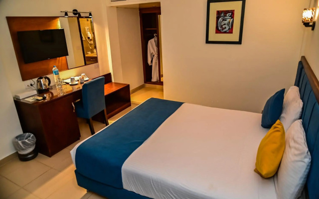 Balina Paradise Abu Soma Resort