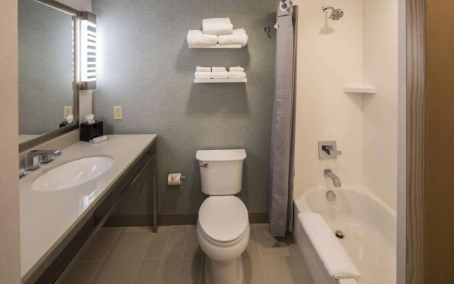 Holiday Inn Express Hotel & Suites Spartanburg-North by IHG