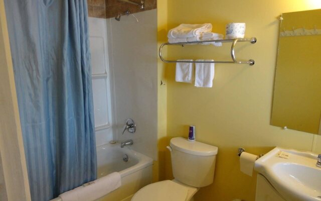 Hillside Inn Pembroke