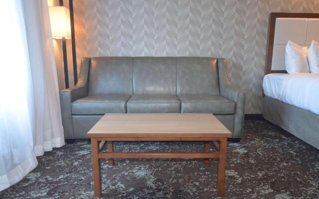 Best Western Premier Ankeny Hotel