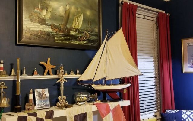 The Inn of the Patriots Bed and Breakfast Hotel