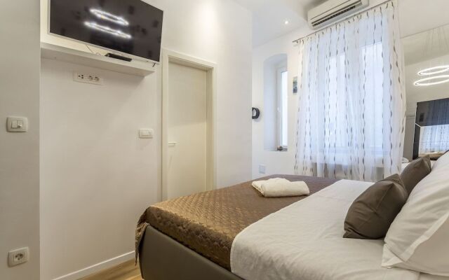 Luxury Center with Spa