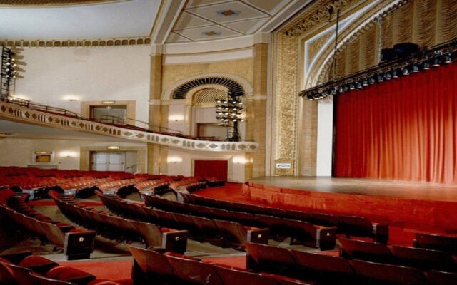 The Armon Hotel & Conference