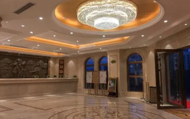 Vienna Hotel (Zhaoqing Qixingyan Dongmen)